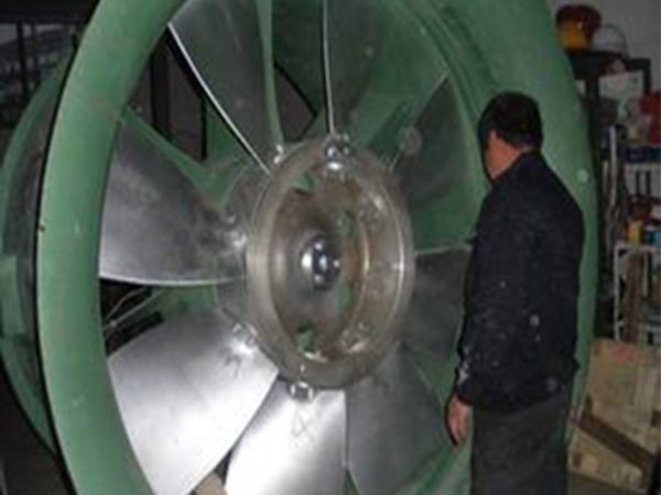 風(fēng)機(jī)現(xiàn)場(chǎng)檢維修 風(fēng)機(jī)現(xiàn)場(chǎng)檢維修